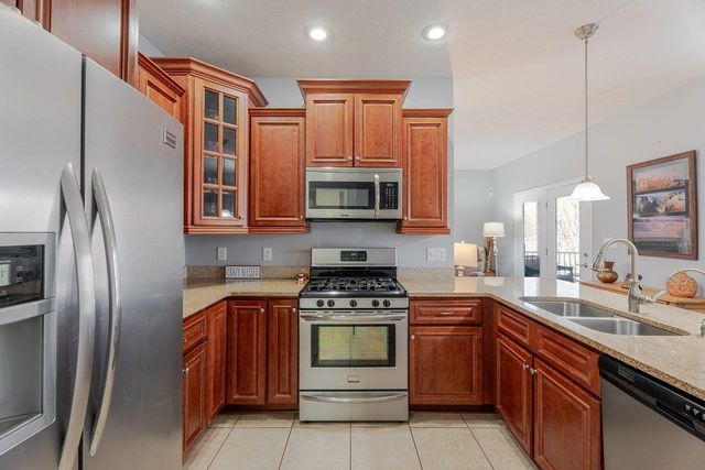 1428 MANDOLIN AVE, Grottoes, VA 24441