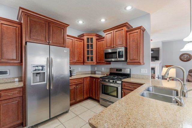 1428 MANDOLIN AVE, Grottoes, VA 24441