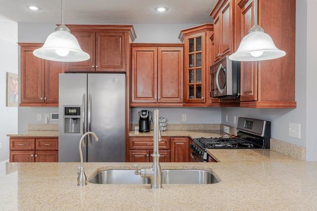 1428 MANDOLIN AVE, Grottoes, VA 24441