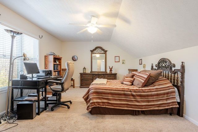 1428 MANDOLIN AVE, Grottoes, VA 24441