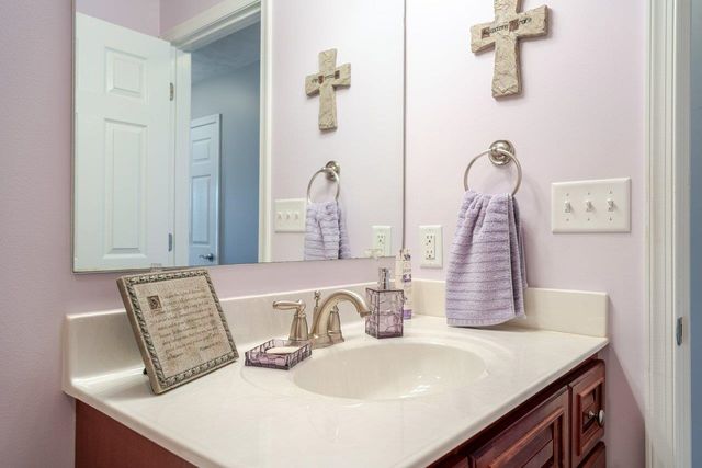 1428 MANDOLIN AVE, Grottoes, VA 24441