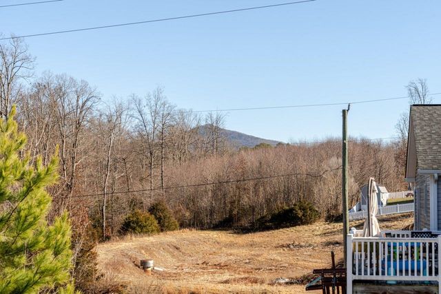 1428 MANDOLIN AVE, Grottoes, VA 24441