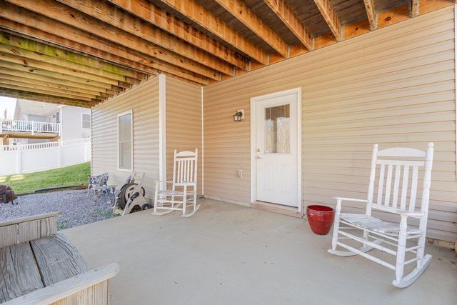 1428 MANDOLIN AVE, Grottoes, VA 24441