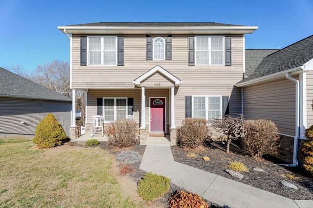 1428 MANDOLIN AVE, Grottoes, VA 24441