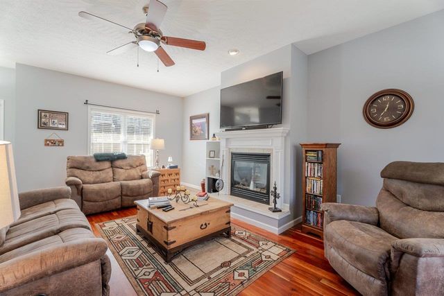 1428 MANDOLIN AVE, Grottoes, VA 24441