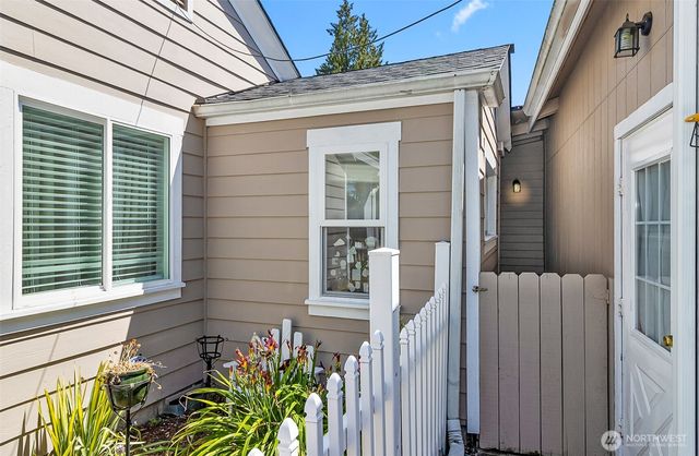 6609 Elliot Way, Everett, WA 98203
