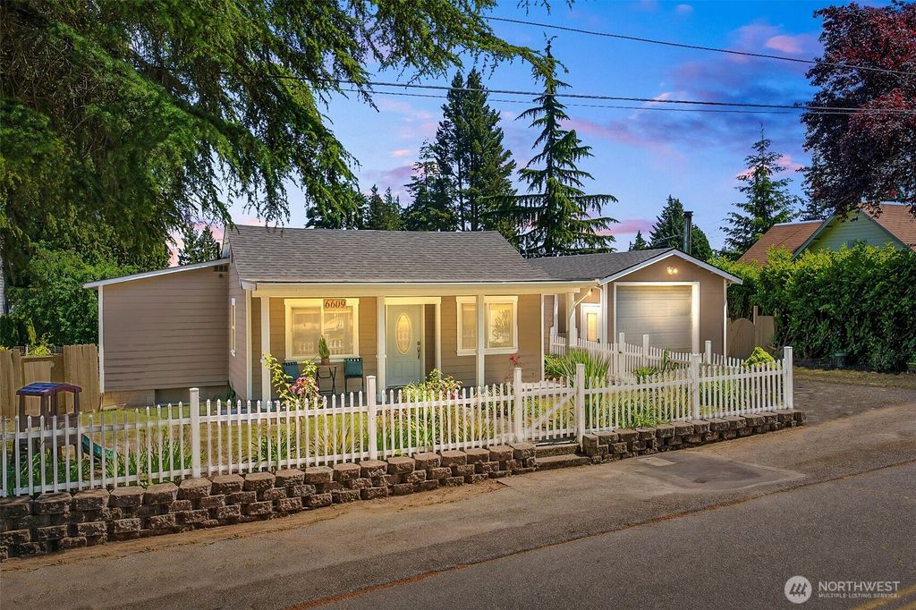 6609 Elliot Way, Everett, WA 98203