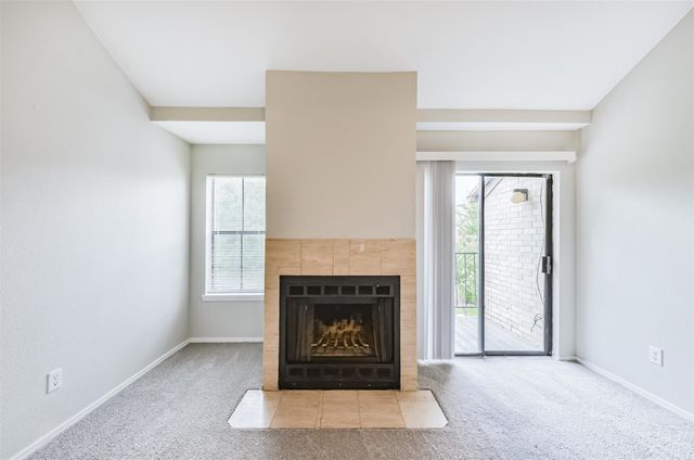 10811 Richmond Avenue 124, Houston, TX 77042