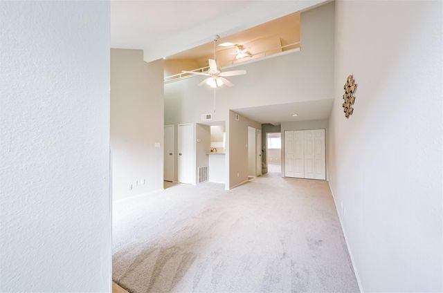 10811 Richmond Avenue 124, Houston, TX 77042