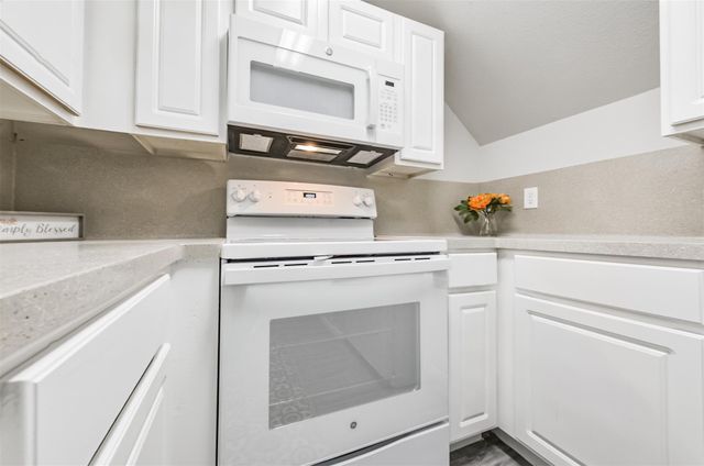 10811 Richmond Avenue 124, Houston, TX 77042