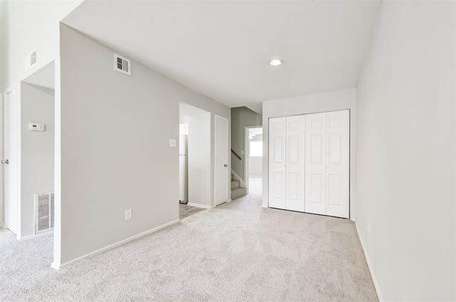 10811 Richmond Avenue 124, Houston, TX 77042