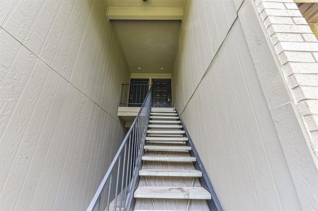 10811 Richmond Avenue 124, Houston, TX 77042