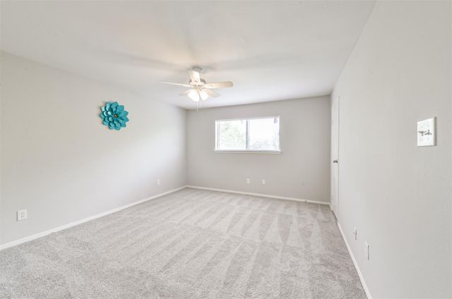 10811 Richmond Avenue 124, Houston, TX 77042