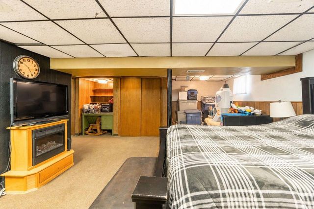 9771 S Austin STREET, Oak Creek, WI 53154