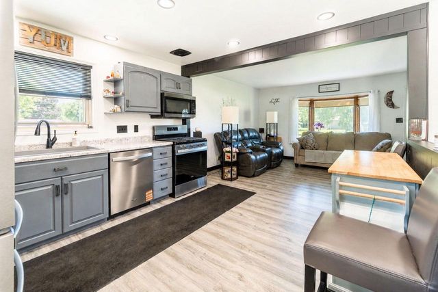 9771 S Austin STREET, Oak Creek, WI 53154