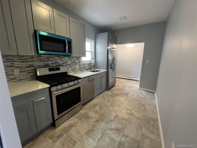 227 E Chester Street, Long Beach, NY 11561