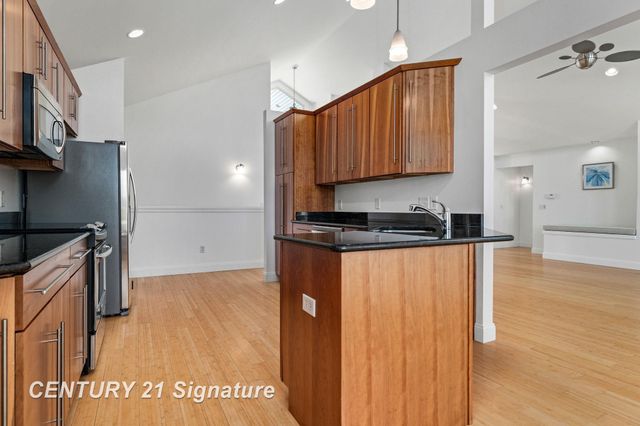 9368 Highland Green Drive, Saginaw, MI 48609