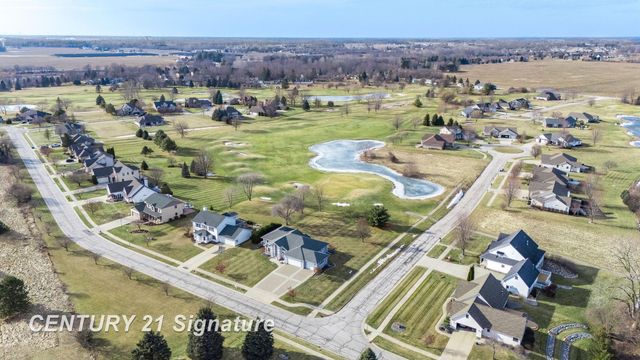 9368 Highland Green Drive, Saginaw, MI 48609