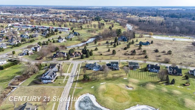 9368 Highland Green Drive, Saginaw, MI 48609