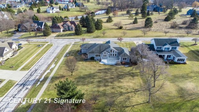 9368 Highland Green Drive, Saginaw, MI 48609