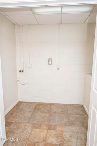 30 Thelma Hannabas Lane, Jonesborough, TN 37659