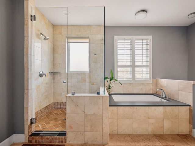 1504 Collier ST 4, Austin, TX 78704