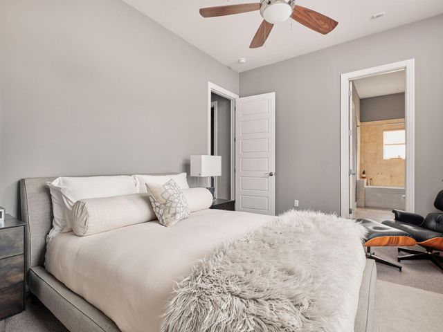 1504 Collier ST 4, Austin, TX 78704