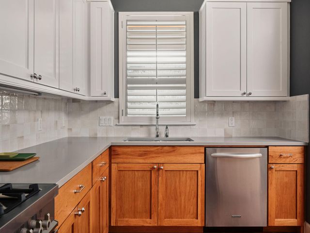 1504 Collier ST 4, Austin, TX 78704