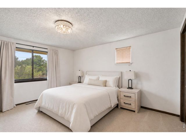 6809 Harvest Rd, Boulder, CO 80301
