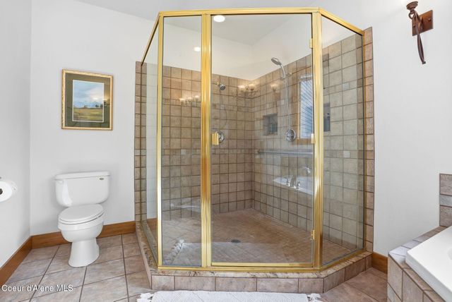 706 N Dundee DR, Post Falls, ID 83854