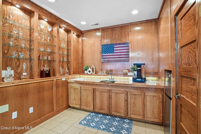 706 N Dundee DR, Post Falls, ID 83854