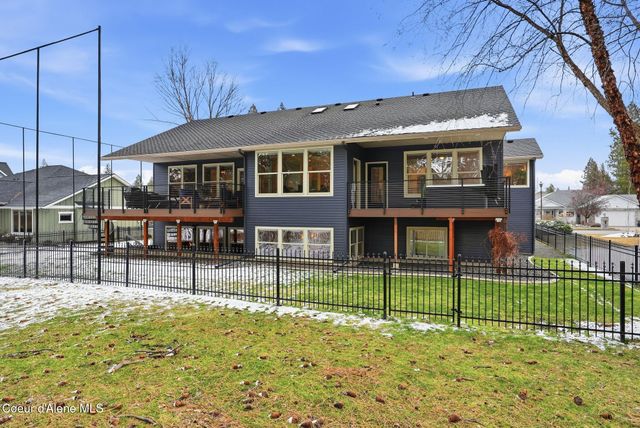 706 N Dundee DR, Post Falls, ID 83854