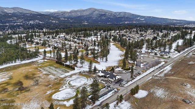 706 N Dundee DR, Post Falls, ID 83854