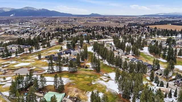 706 N Dundee DR, Post Falls, ID 83854