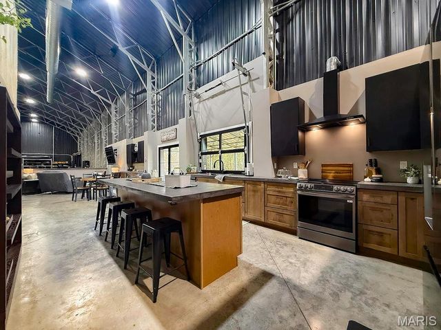 709 Eberhardt, De Soto, MO 63020