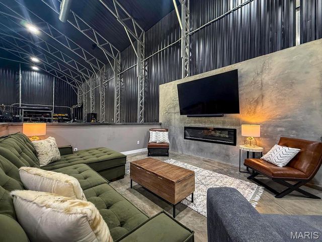 709 Eberhardt, De Soto, MO 63020