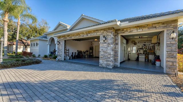 6410 BUTLERS CREST DRIVE, Bradenton, FL 34203