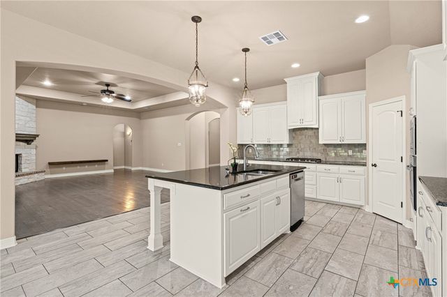 2007 Chamberlain Lane, Temple, TX 76502