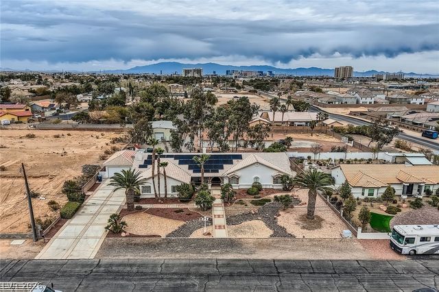 3290 Vicki Avenue, Las Vegas, NV 89139