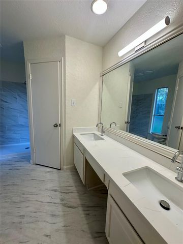 12831 Newberry Street, Sugar Land, TX 77478