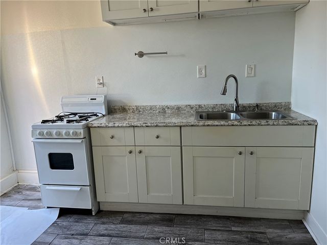 524 S Magnolia, Anaheim, CA 92804