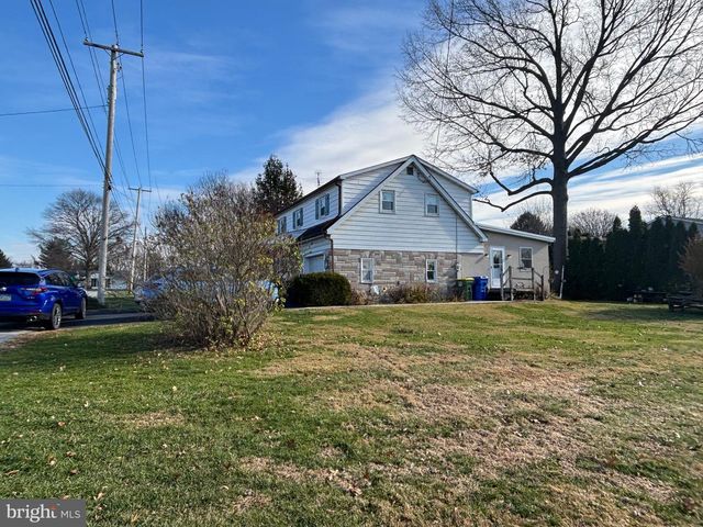 116 CASEY DR, Willow Street, PA 17584