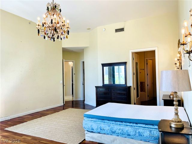 360 East Desert Inn Road 507, Las Vegas, NV 89109