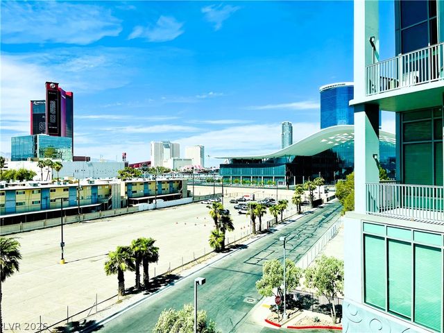 360 East Desert Inn Road 507, Las Vegas, NV 89109