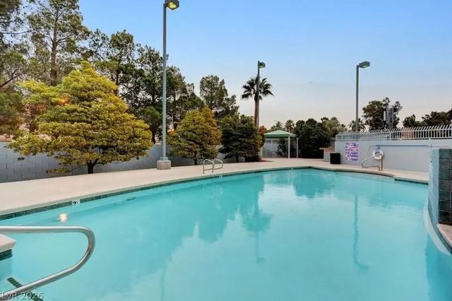 360 East Desert Inn Road 507, Las Vegas, NV 89109