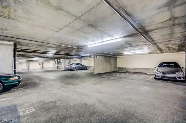 360 East Desert Inn Road 507, Las Vegas, NV 89109
