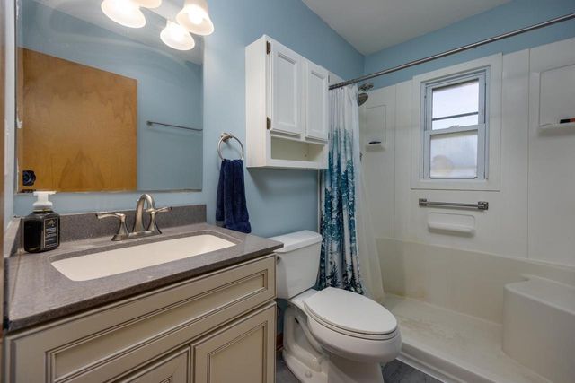 420 N Walnut Street, Janesville, WI 53548