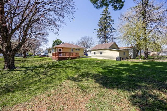 420 N Walnut Street, Janesville, WI 53548