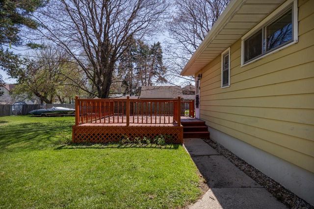 420 N Walnut Street, Janesville, WI 53548