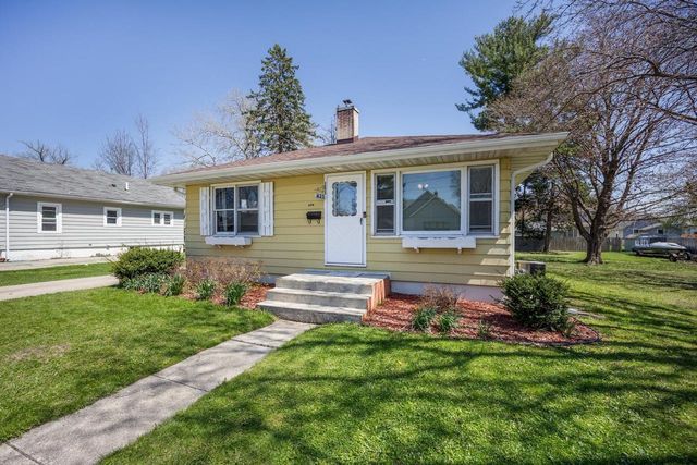 420 N Walnut Street, Janesville, WI 53548